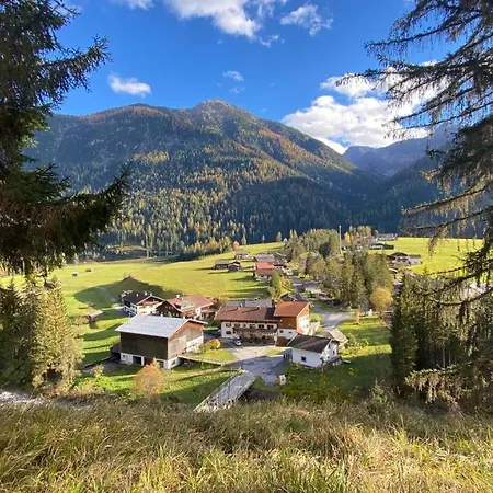 Haus Brandhofer Διαμέρισμα